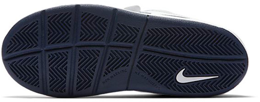 中童 Nike Pico 魔術貼 低筒 運動休閒鞋 白黑 Shop 中童 Nike Pico 魔術貼 低筒 運動休閒鞋 白黑
