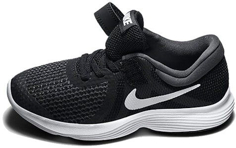 (PS) Nike REVOLUTION 4 (PSV) 'Hitam' 943305-006 Lookbook (PS) Nike REVOLUTION 4 (PSV) 'Hitam' 943305-006