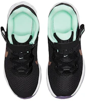 Shop 中童 Nike REVOLUTION 6 FlyEase 可回收材料 低筒 兒童運動鞋 黑綠棕