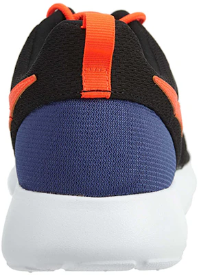 Nike Roshe One 女款低筒休閒跑步鞋 黑橙色 Shop Nike Roshe One 女款低筒休閒跑步鞋 黑橙色