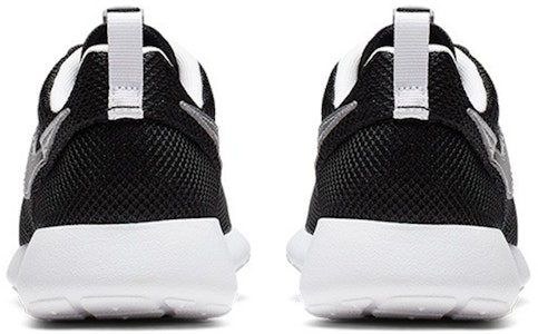 (PS) 耐克 Roshe One 黑/银 '白' 749428-021 Shop (PS) 耐克 Roshe One 黑/银 '白' 749428-021