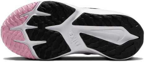 中童 Nike Star Runner 4 NN SE 舒適百搭 低筒 兒童跑步鞋 黑白色 Shop 中童 Nike Star Runner 4 NN SE 舒適百搭 低筒 兒童跑步鞋 黑白色