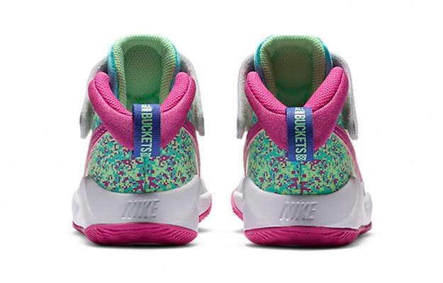 (PS) Nike Team Hustle D9 'Pixel Digital' DC1995-001 Purchase (PS) Nike Team Hustle D9 'Pixel Digital' DC1995-001