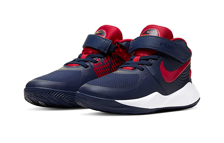 Lookbook (PS) Nike Team Hustle D9 FlyEase ''Midnight Navy University Red'' Nederlands. BV2951-400