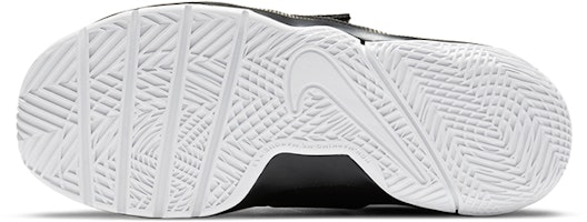 BP幼童 Nike 團隊奔騰 D 8 黑灰 Purchase BP幼童 Nike 團隊奔騰 D 8 黑灰