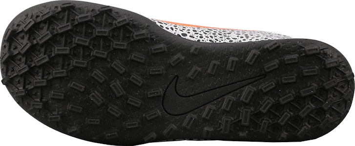 (PS) Nike Vapor 13 Club Cr7 TF 'Safari' Sepatu Bola Rumput Sintetis CV3318-180 Purchase (PS) Nike Vapor 13 Club Cr7 TF 'Safari' Sepatu Bola Rumput Sintetis CV3318-180