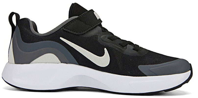 中童 Nike Wearallday 輕便 低筒 跑步鞋 黑白灰 Order 中童 Nike Wearallday 輕便 低筒 跑步鞋 黑白灰