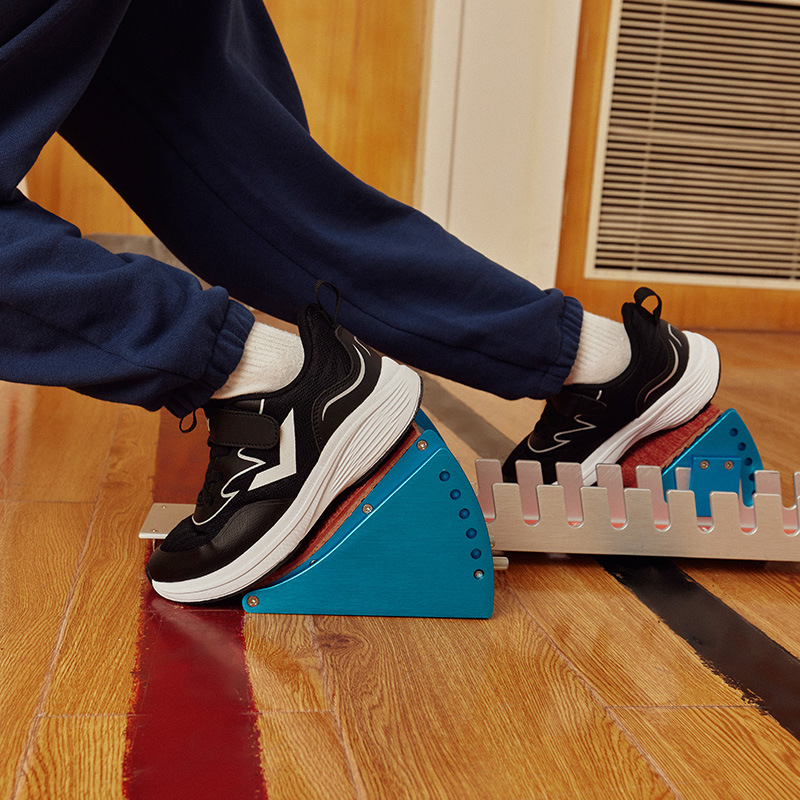 Sizing (PS) Zapatillas PONY Running 'Comodidad Negra' 233K1SP56BK