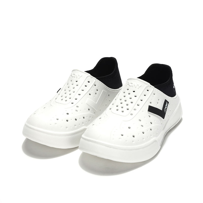 Lookbook (PS) PONY Sandalia 'Panda Lindo Blanco Negro' 242K1SA02BK