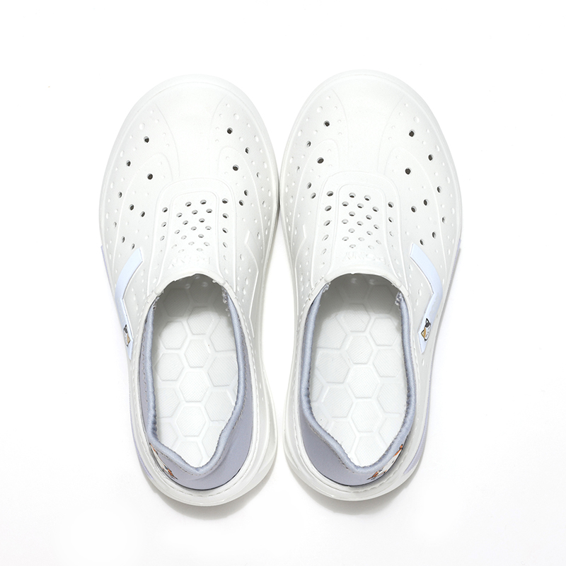 Shop 兒童 PONY 萌趣貓咪時尚百搭 耐磨透氣兒童涼鞋 灰白