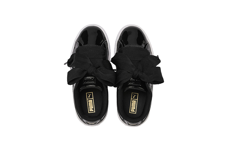Lookbook (PS) Puma Basket Heart Patent Niños 'Negro Blanco' 363352-01