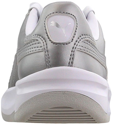 (PS) プーマ Cali メタリックシルバー 368138-01 Shop (PS) プーマ Cali メタリックシルバー 368138-01