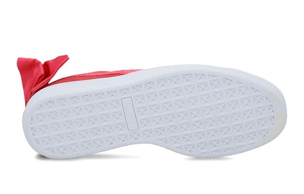 (JR) Puma Suede Bow 'Merah Putih' 367316-02 Purchase (JR) Puma Suede Bow 'Merah Putih' 367316-02