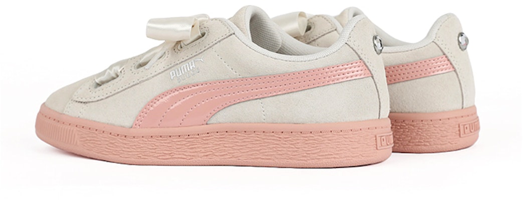 (PS) Puma Suede Heart Jewel Ps Sepatu Kasual Wanita Beige 365139-02 Lookbook (PS) Puma Suede Heart Jewel Ps Sepatu Kasual Wanita Beige 365139-02