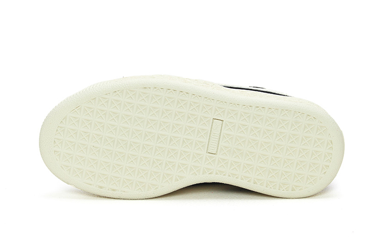 Shop (PS) Puma Suede Heart Jewel Ps Sneakers Hitam 365139-03