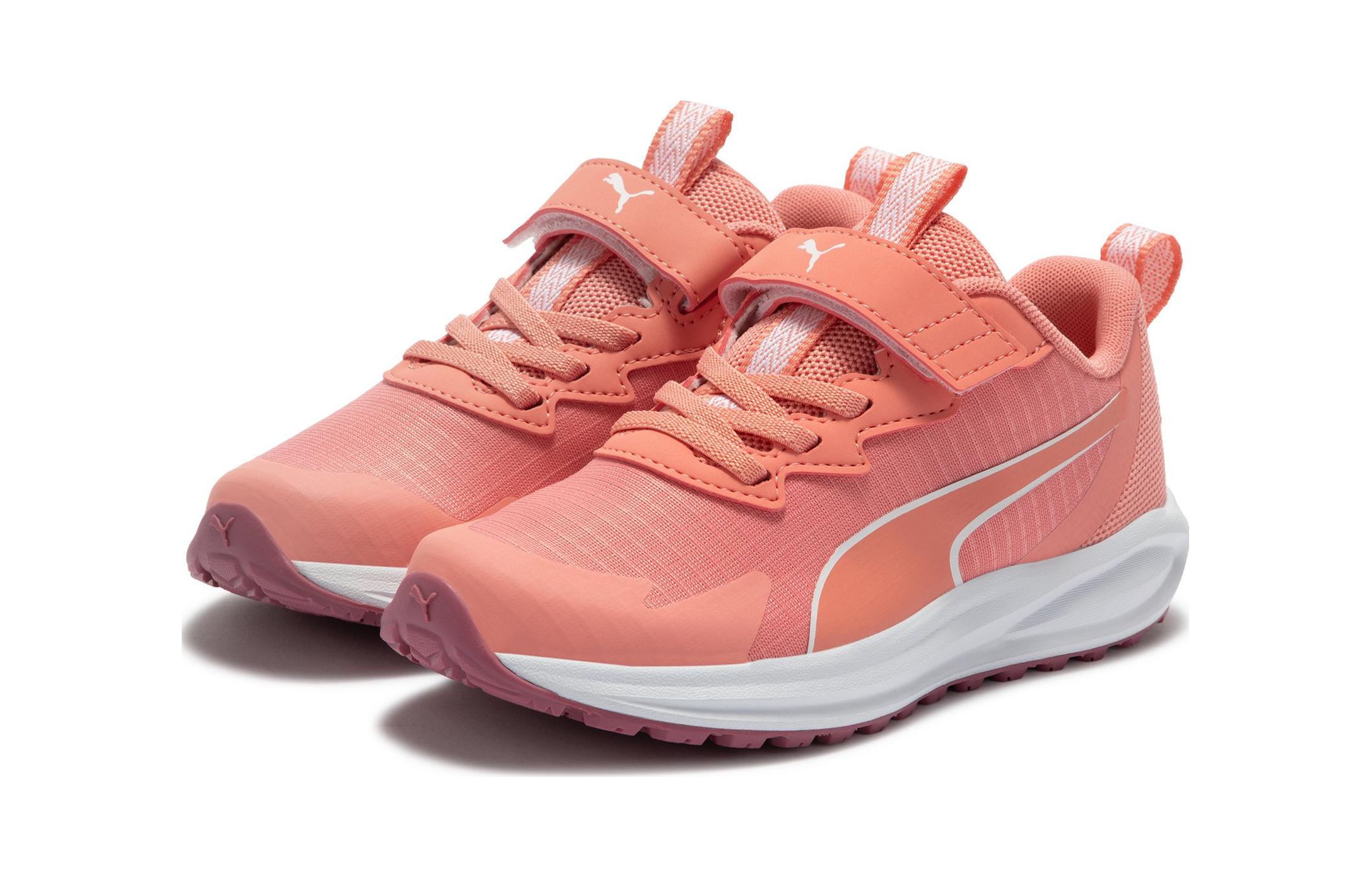 Lookbook (PS) Puma Twitch Runner 'Rosa Blanco' 377641-03