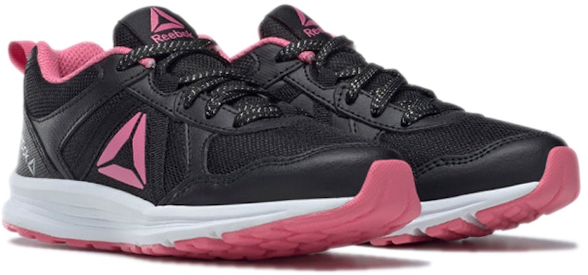 (PS) 리복 알모티오 4.0 '블랙 컴포트' (Reebok Almotio 4.0 'Black Comfort') DV8705 Lookbook (PS) 리복 알모티오 4.0 '블랙 컴포트' (Reebok Almotio 4.0 'Black Comfort') DV8705