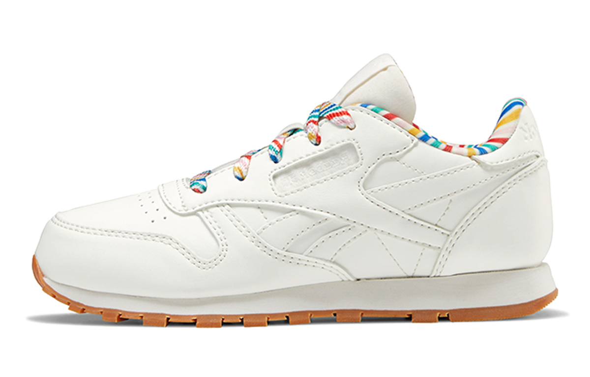 Buy (PS) 锐步经典皮革“白色跑者” FV1564