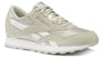 Lookbook (PS) Reebok Classic Nylon 'Kelabu Perak' CN8530