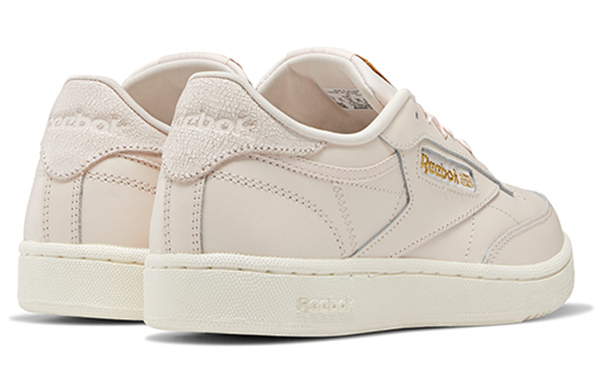 Shop (PS) Reebok Club C Scarpe Skate ''Rosa Bianco'' DV9411