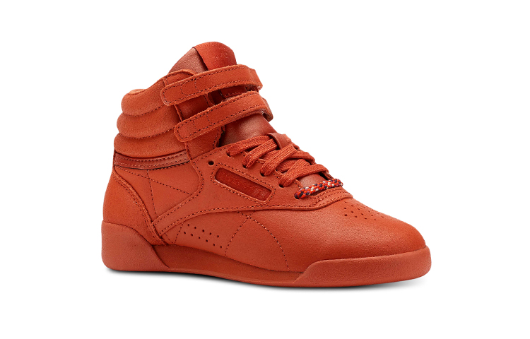 Lookbook 中童 Face Stockholm x Reebok 時尚舒適 低筒 兒童板鞋 朱紅