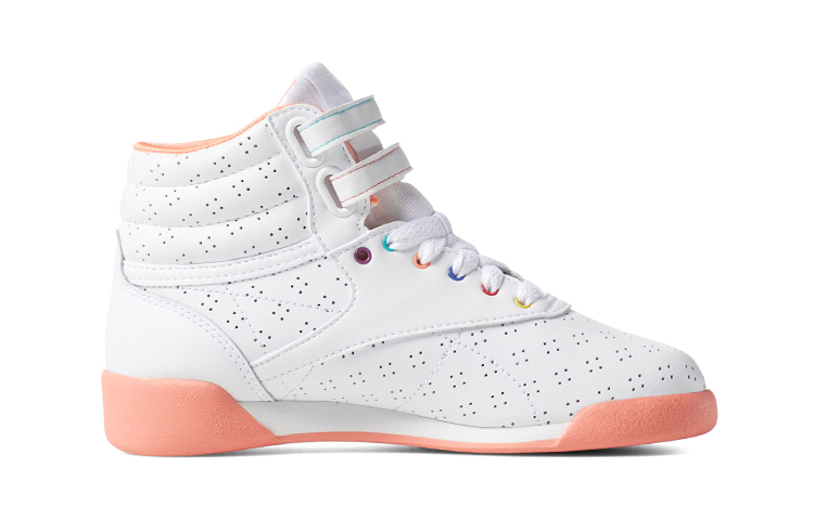 Order (PS) Reebok Freestyle Hi ''Style Confort Blanc Hautes'' CN7501