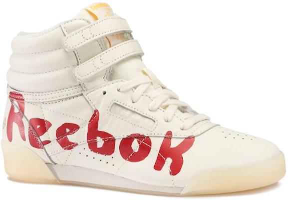 (PS) Reebok Freestyle Hi 'Tao Grafik Beige Merah' DV5366 Lookbook (PS) Reebok Freestyle Hi 'Tao Grafik Beige Merah' DV5366