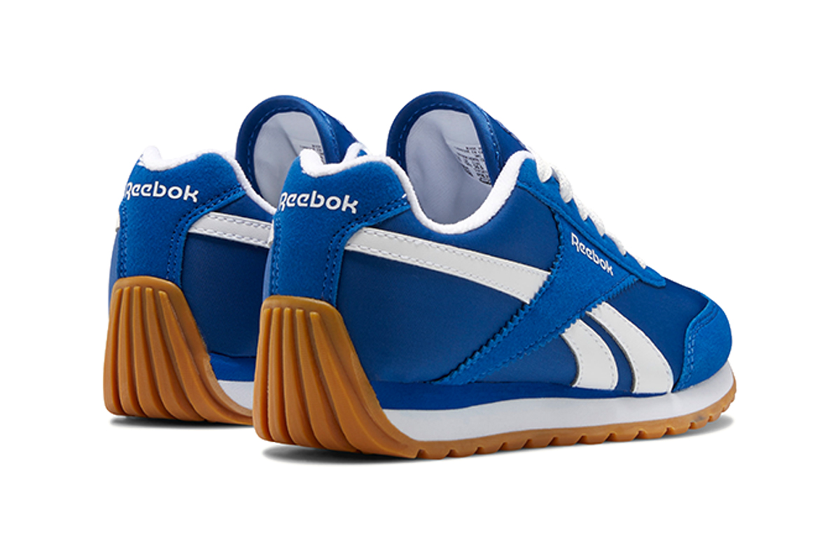 Shop Reebok Royal Classic Check Varsity 兒童 藍色 跑步鞋