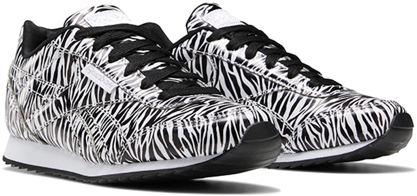 (PS) リーボック ロイヤル クラシック ジョガー 2.0 (黒/白) EF3410 Lookbook (PS) リーボック ロイヤル クラシック ジョガー 2.0 (黒/白) EF3410