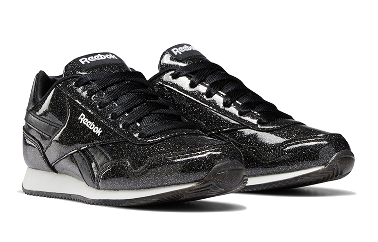Lookbook (PS) Reebok Royal Classic Jogger 3 ''Bianco Nero'' FZ2425