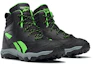 Lookbook (PS) Reebok Rugged Runner Mid ''Zwart Groen'' FW8552