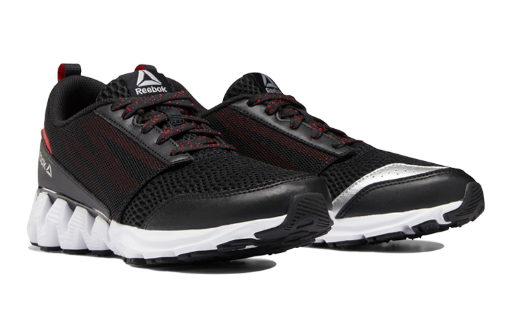 Lookbook (PS) リーボック ジグキック 2K19 黒赤 (Riibōku Jigukikku 2K19 Kuroaka) DV5858