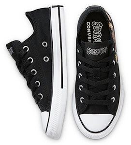(PS) Converse Scooby-Doo x Chuck Taylor All Star Low Top 'Hitam' 369080C Shop (PS) Converse Scooby-Doo x Chuck Taylor All Star Low Top 'Hitam' 369080C