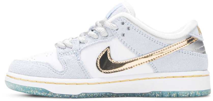 (Preschool) Sean Cliver x Nike SB Dunk Low 'Holiday Special' DJ2519-400 Lookbook (Preschool) Sean Cliver x Nike SB Dunk Low 'Holiday Special' DJ2519-400