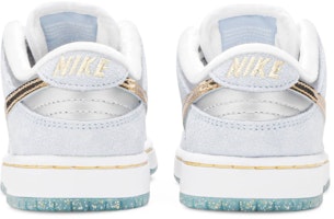 (PS) ショーン・クライヴァー×ナイキSB ダンク LOW ホリデースペシャル DJ2519-400 Details for (PS) ショーン・クライヴァー×ナイキSB ダンク LOW ホリデースペシャル DJ2519-400