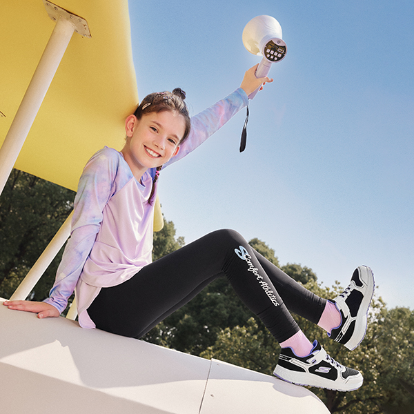 Sizing (PS) Skechers Go Run Consistent 'Hitam Merah Jambu Putih' 319033L-BKW