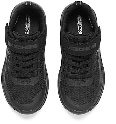 大童 Skechers 休閒運動鞋 全黑色 Lookbook 大童 Skechers 休閒運動鞋 全黑色