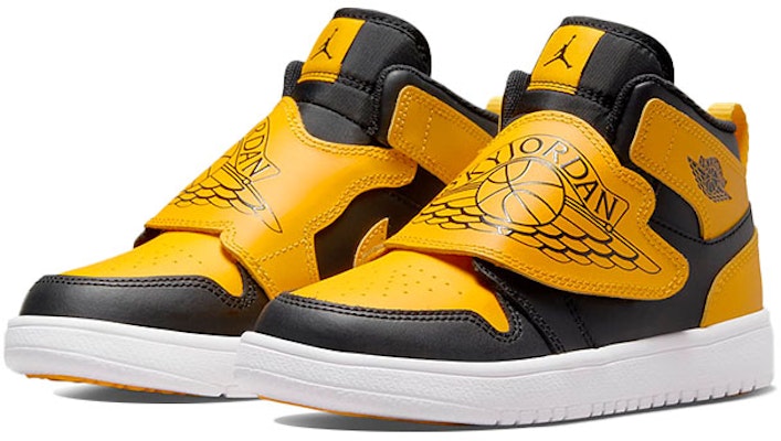 (PS) Sky Jordan 1 'Hitam Emas Universitas' BQ7197-035 Lookbook (PS) Sky Jordan 1 'Hitam Emas Universitas' BQ7197-035