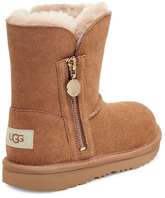 (Preschool) UGG Bailey Zip Short 1123613K-CHE Shop (Preschool) UGG Bailey Zip Short 1123613K-CHE