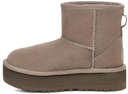 (PS) UGG Sepatu Bot Klasik 'Coklat Terang' 1143700K-SKP Buy (PS) UGG Sepatu Bot Klasik 'Coklat Terang' 1143700K-SKP