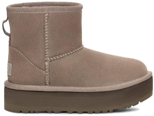 (PS) UGG 클래식 부츠 (라이트 브라운) 1143700K-SKP Order (PS) UGG 클래식 부츠 (라이트 브라운) 1143700K-SKP