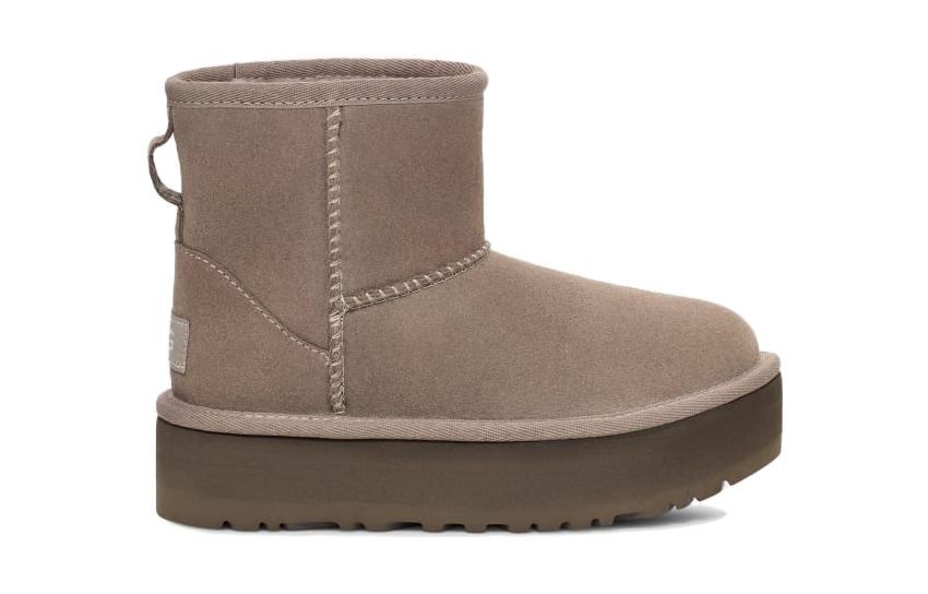 Order (PS) UGG Sepatu Bot Klasik 'Coklat Terang' 1143700K-SKP