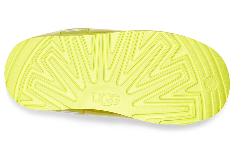 Details for 大童 UGG Classic Clear Mini II 大LOGO果凍雪地靴 硫磺色
