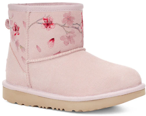(Preschool) UGG Classic Mini Blossom Fleece Lined Pink 1119832T-SLPN Lookbook (Preschool) UGG Classic Mini Blossom Fleece Lined Pink 1119832T-SLPN