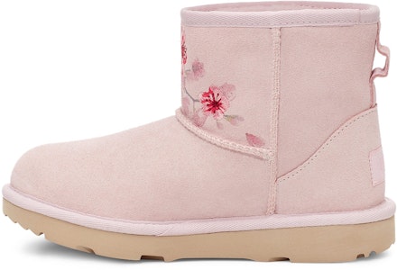 (PS) UGG经典迷你花粉红色靴子 1119832K-SLPN Buy (PS) UGG经典迷你花粉红色靴子 1119832K-SLPN