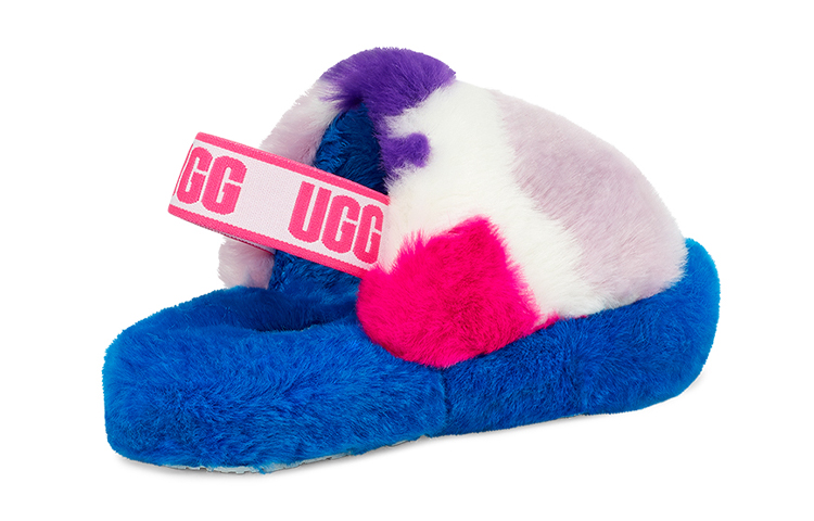 Shop 大童 UGG Fluff Yeah Party Spots 毛毛拖鞋 白色