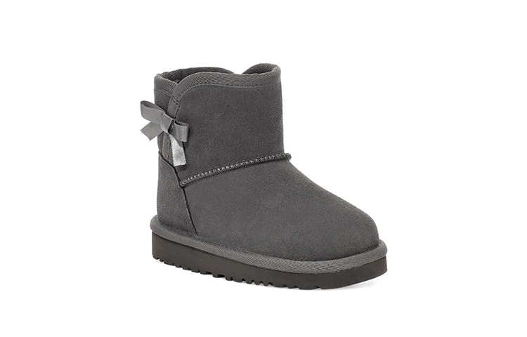 Lookbook (PS) UGG IDRIS stivali da neve Grigio Carbone 1118888T-CHRC