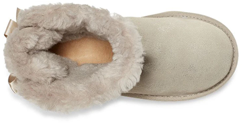 (Preschool) UGG Mini Bailey Bow II Shimmer Snow Boots Kid 1116173T-GOA Purchase (Preschool) UGG Mini Bailey Bow II Shimmer Snow Boots Kid 1116173T-GOA