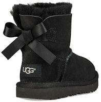 (PS) UGG ミニベイリーボウII スノーブーツ (ブラック) 1017397T-BLK Shop (PS) UGG ミニベイリーボウII スノーブーツ (ブラック) 1017397T-BLK