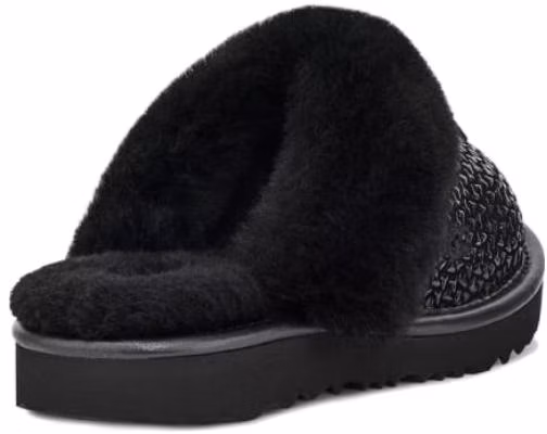 (PS) UGG Slip-On Kenyamanan 'Hitam Serbaguna' 1143801K-BLK Lookbook (PS) UGG Slip-On Kenyamanan 'Hitam Serbaguna' 1143801K-BLK